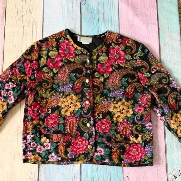 Vintage floral quilt jacket cardigan - Picture 2 of 10
